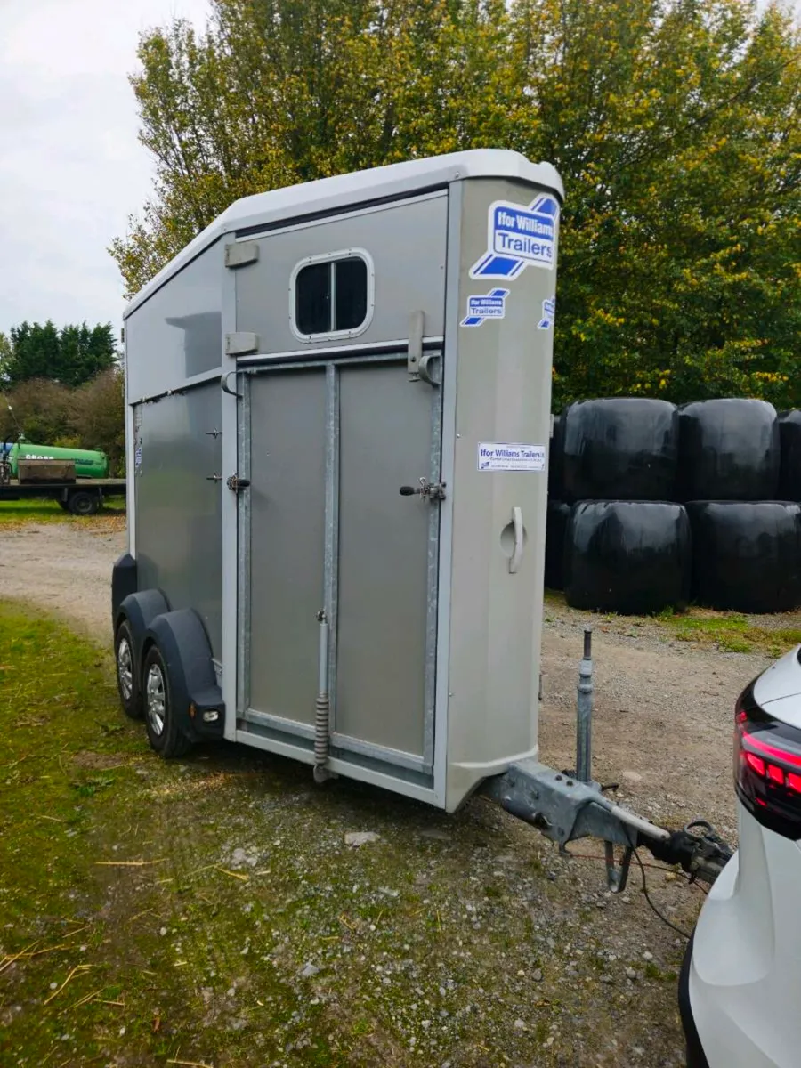 HB403 Ivor Williams - Image 4