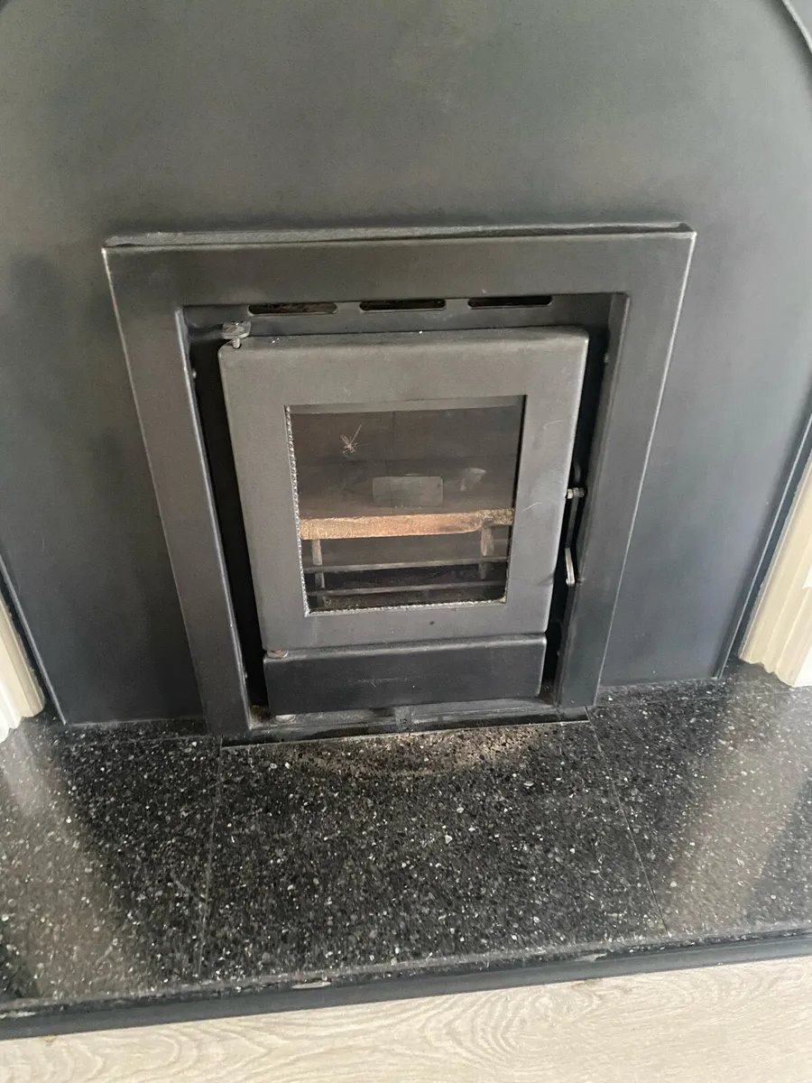 Second hand Boru 7kW Multi-fuel Stove - Image 2