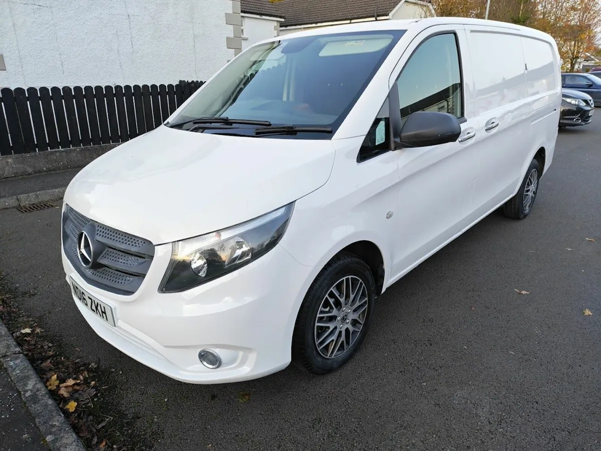 Mercedes Vito 1.6 LWB 111 cdi from 2016 in white - Image 2