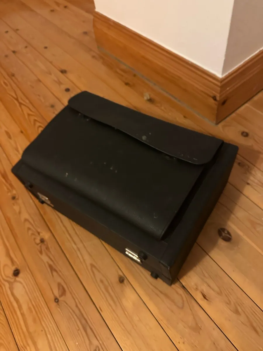 Doctor’s bag - Image 3