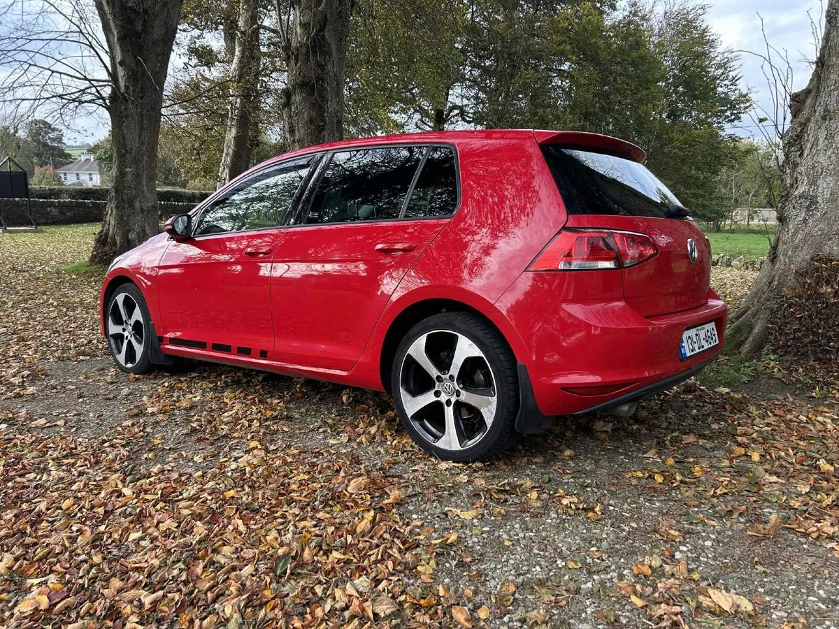 Volkswagen Golf 2013 - Image 2
