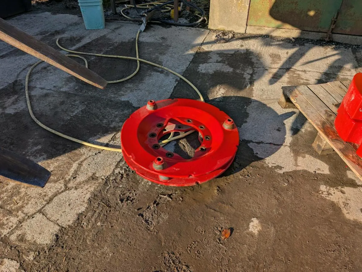 Fendt rear weights - Image 2