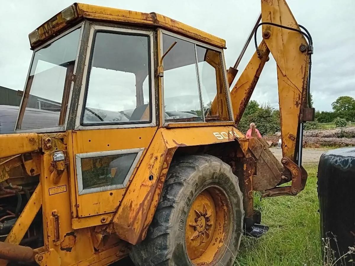 Massey Fergusson 50b Digger. - Image 2
