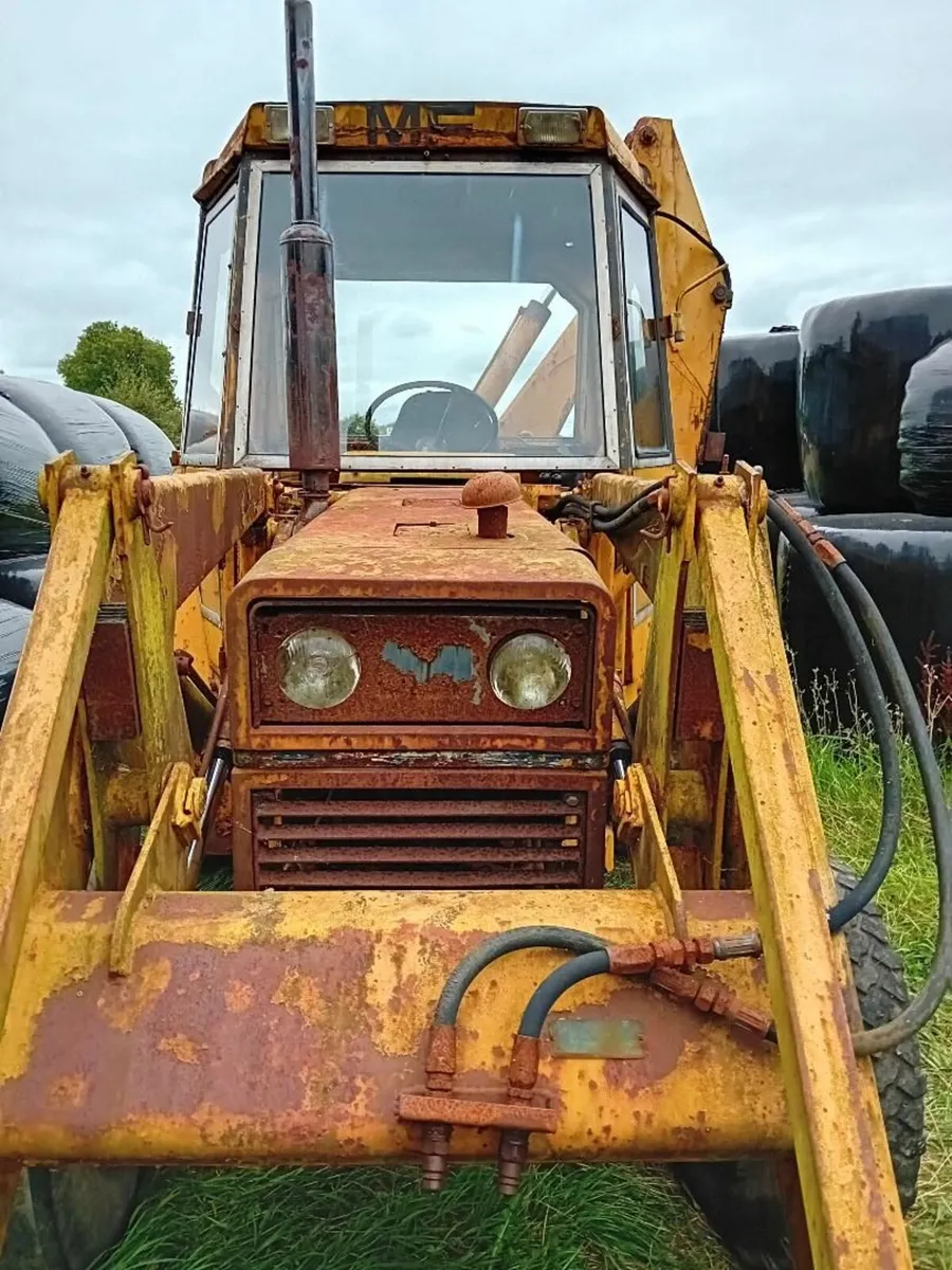 Massey Fergusson 50b Digger. - Image 3