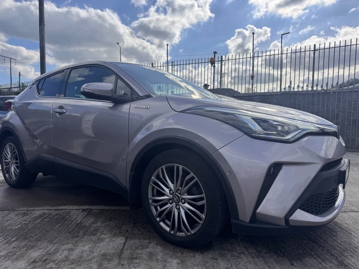 Toyota C-HR 2022 - Image 3