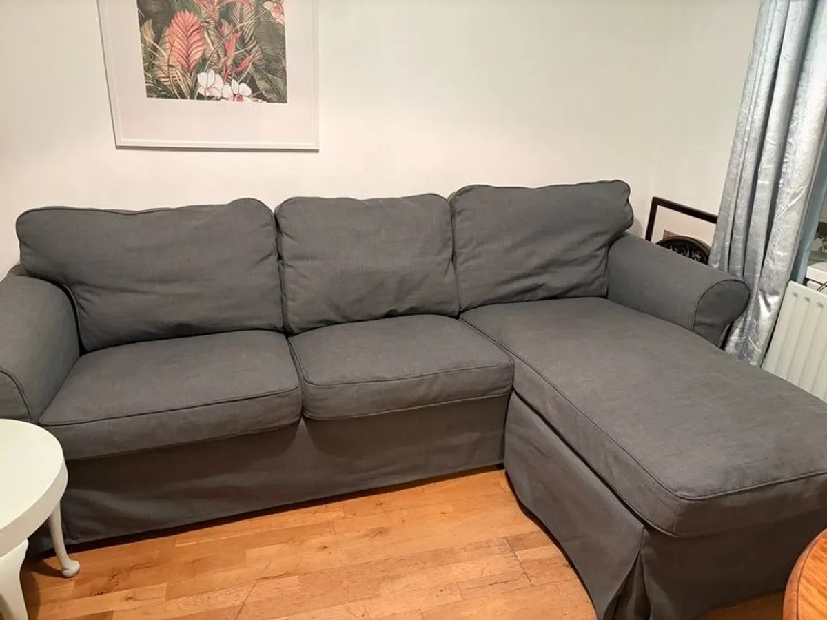 Couch - Image 2