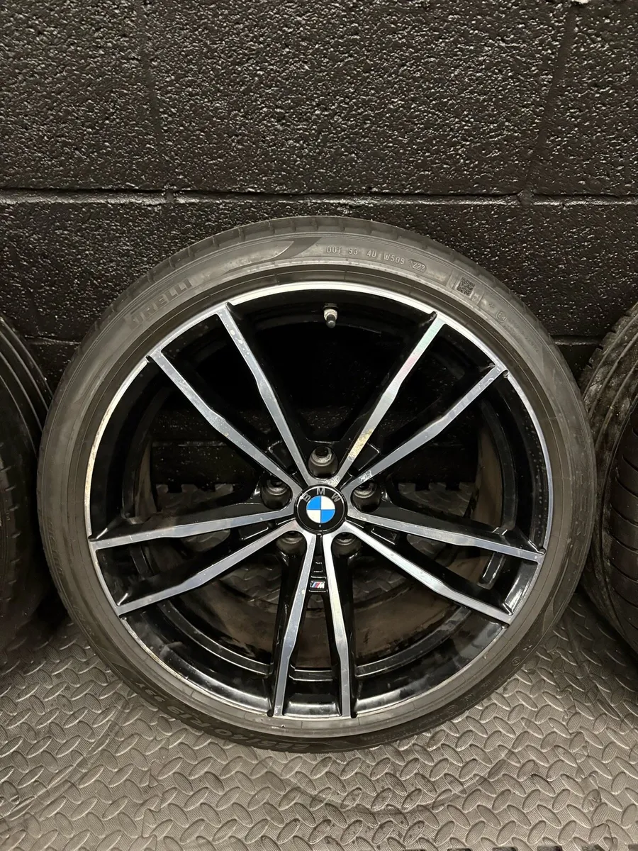 19” BMW M-Sport Alloys - Image 3