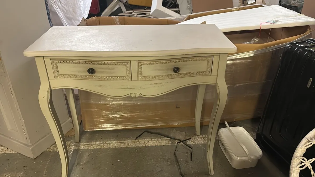 Hall table - Image 1