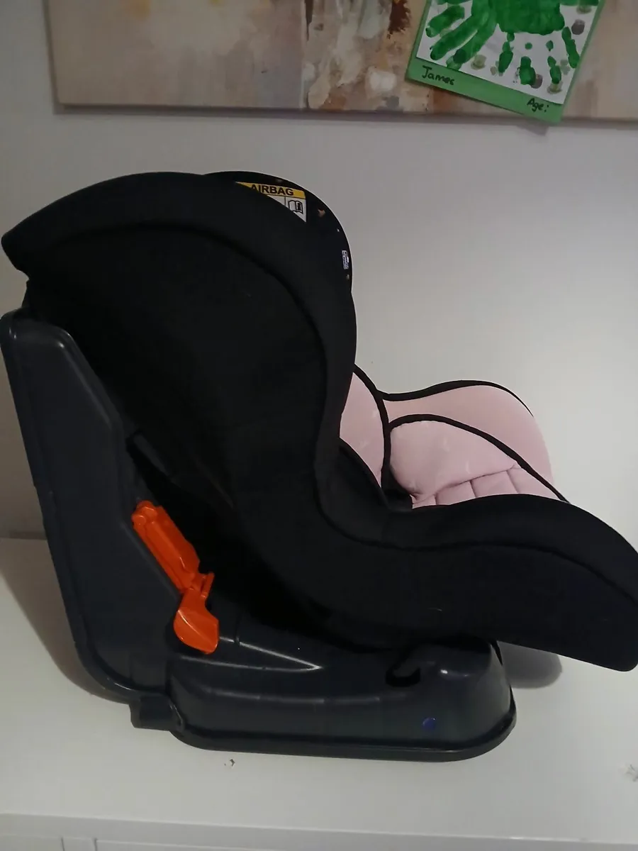 Carseat - Image 3