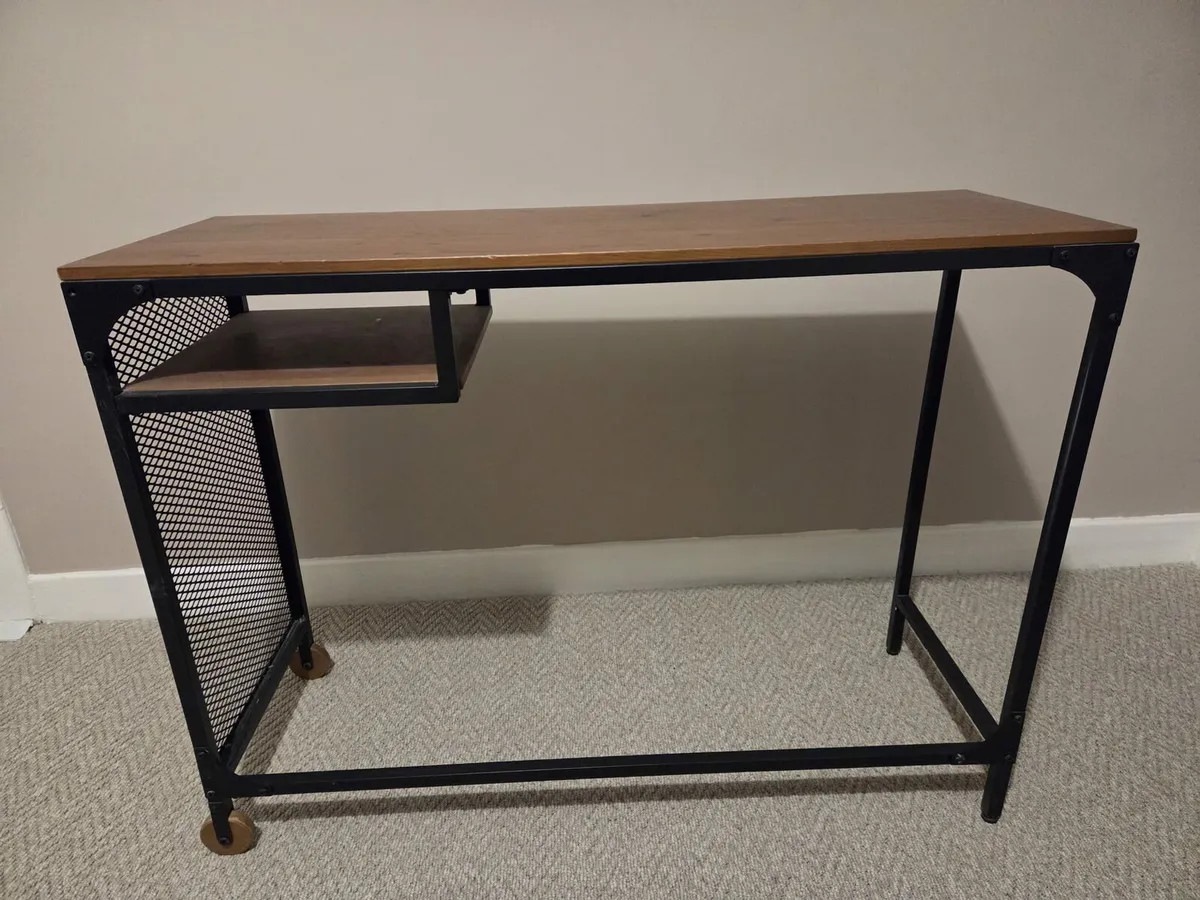 FJALLBO Laptop Desk - Image 3