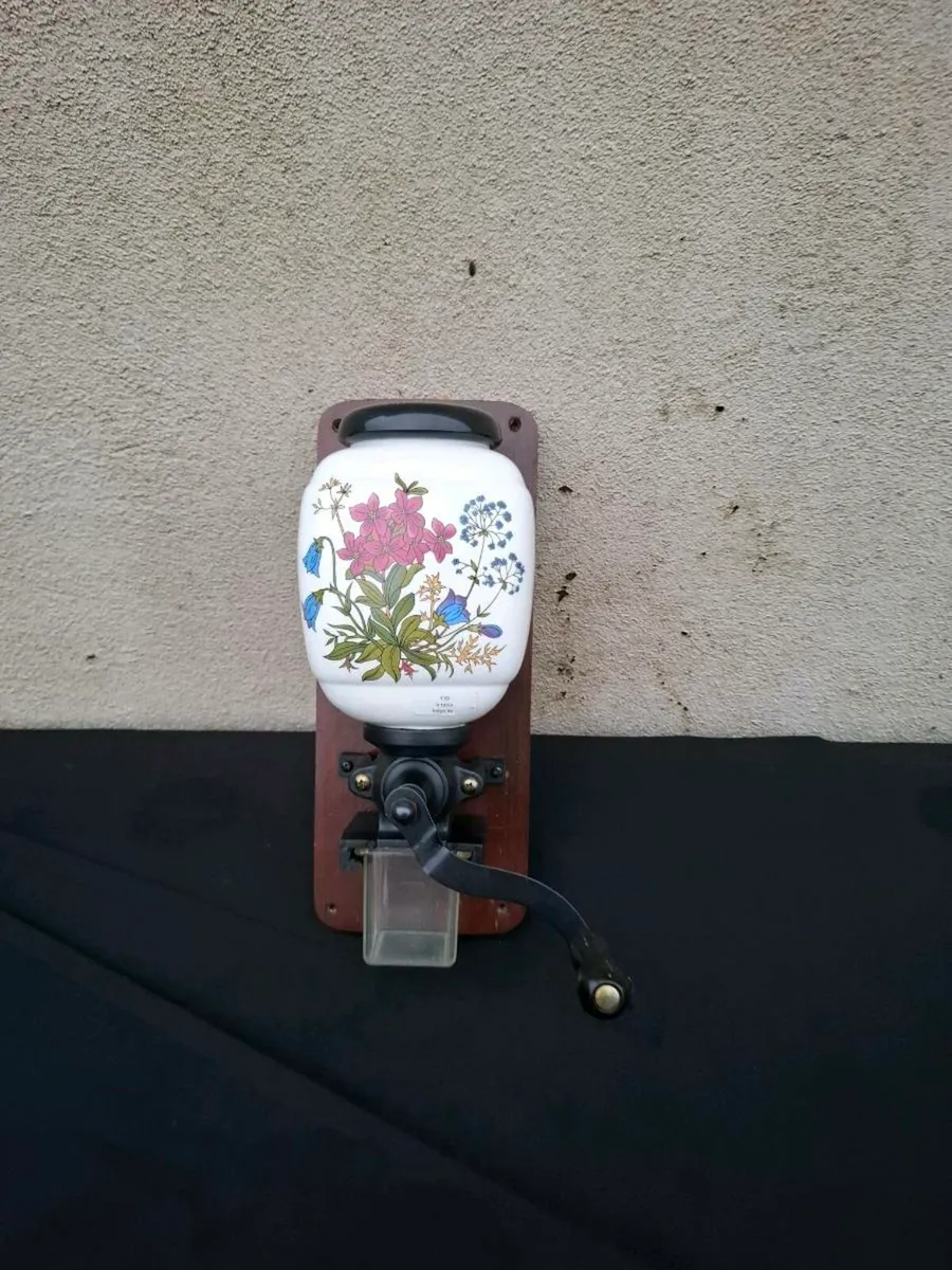 Wall coffee grinder postage possible