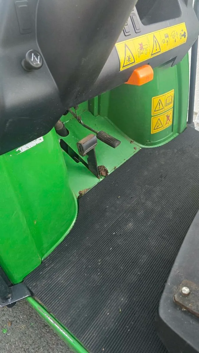John Deere gator - Image 4