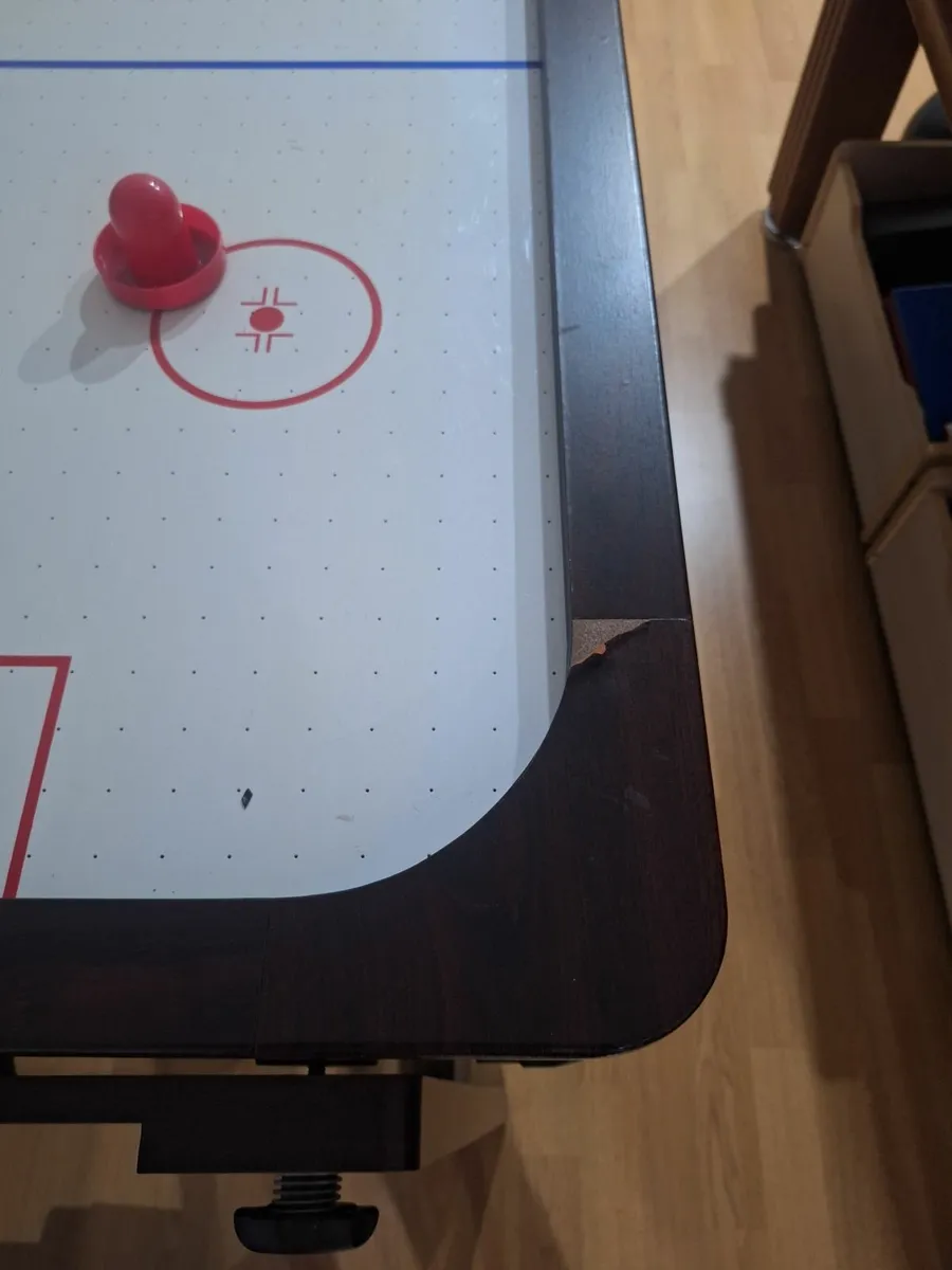 2 in 1 air hockey/pool table  for sale - Image 4