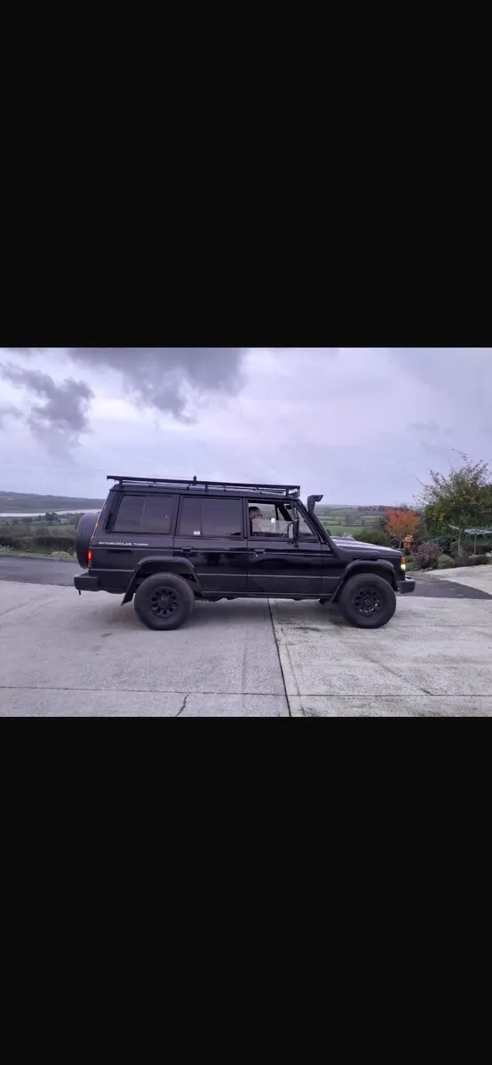 Mitsubishi Pajero 1990 - Image 1