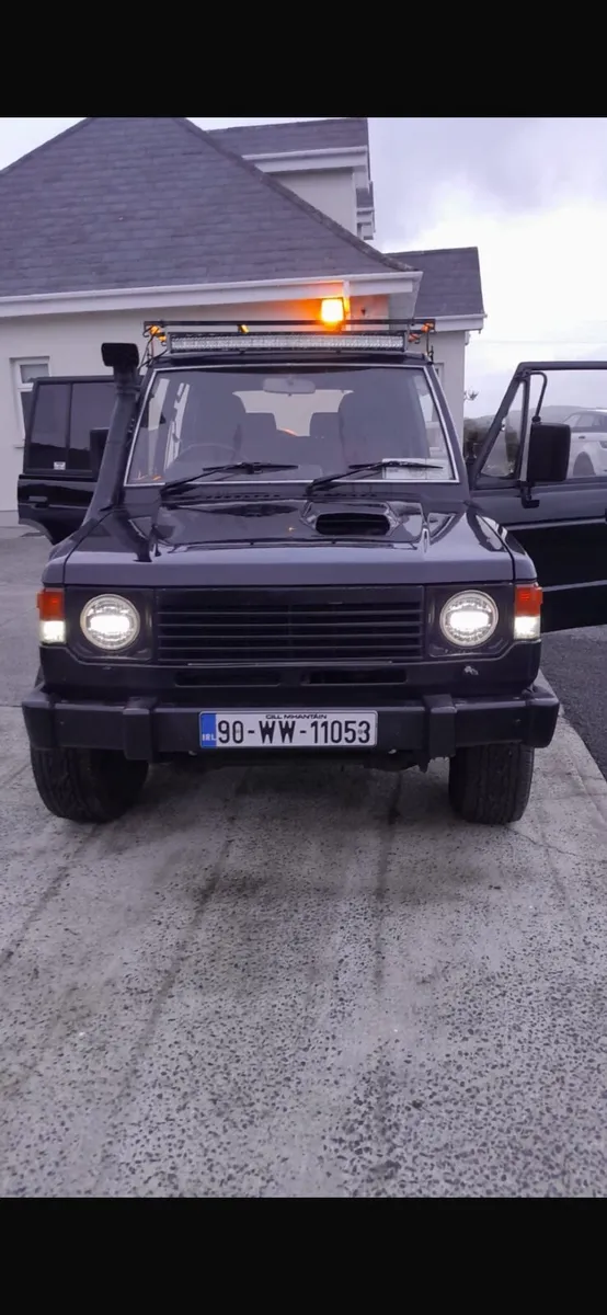 Mitsubishi Pajero 1990 - Image 4