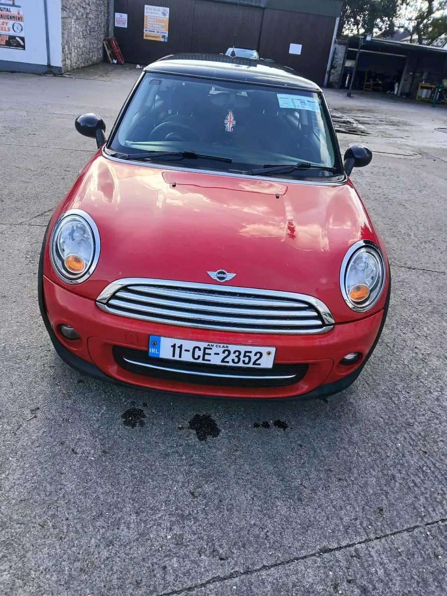 Mini Cooper 2011 - Image 4