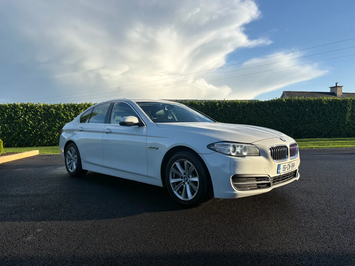 BMW 5-Series 2015 - Image 1