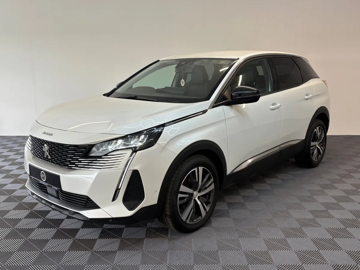 2022 Peugeot 3008 Allure 1.5D - Image 4