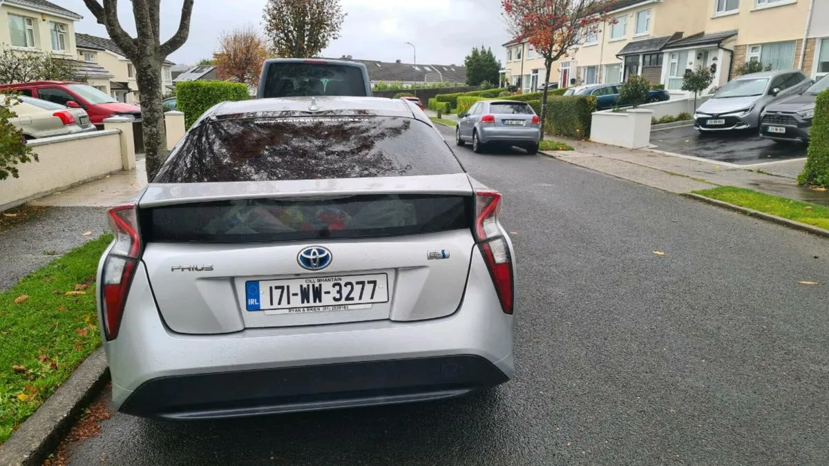 Toyota Prius - Image 3