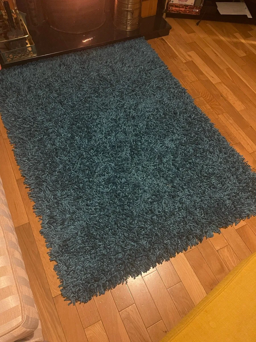 Rug