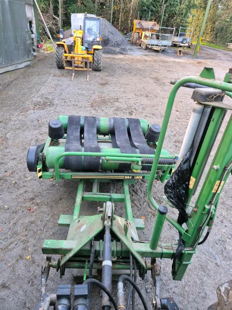 Mchale wrapper - Image 1