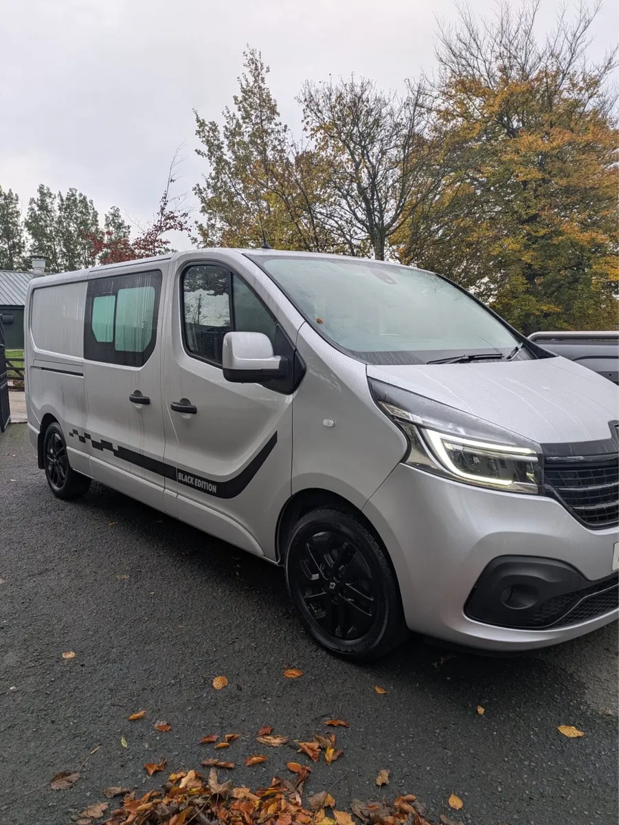 Renault crew cab - Image 4