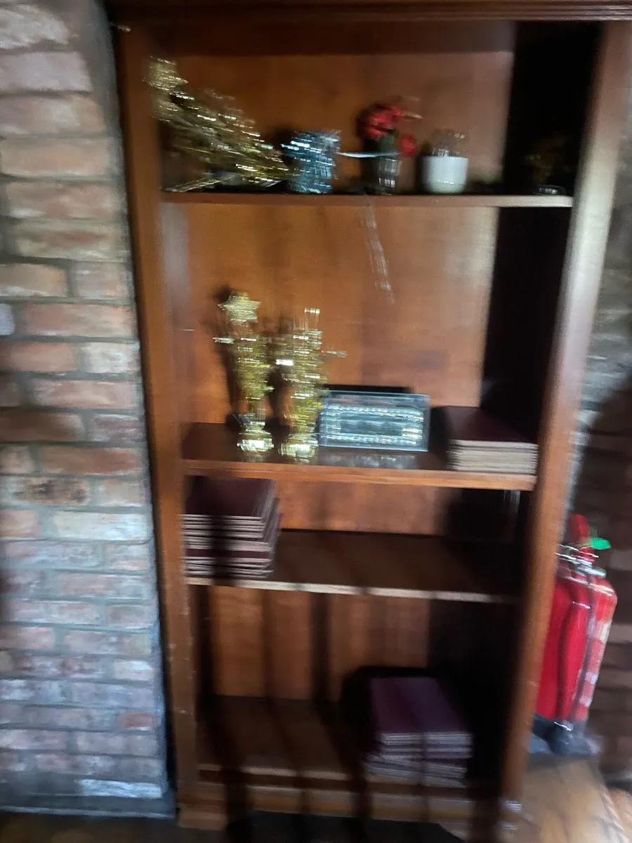 Wooden dresser - Image 2