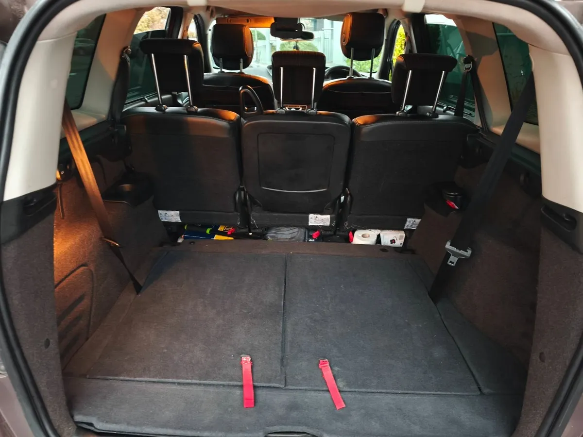 Renault Grand Scenic 2011 - Image 4