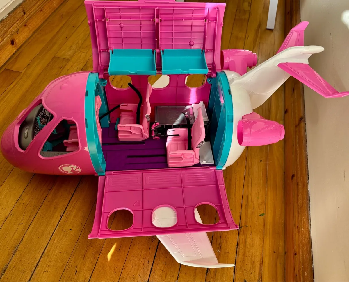 Barbie Dream Plane - Image 1