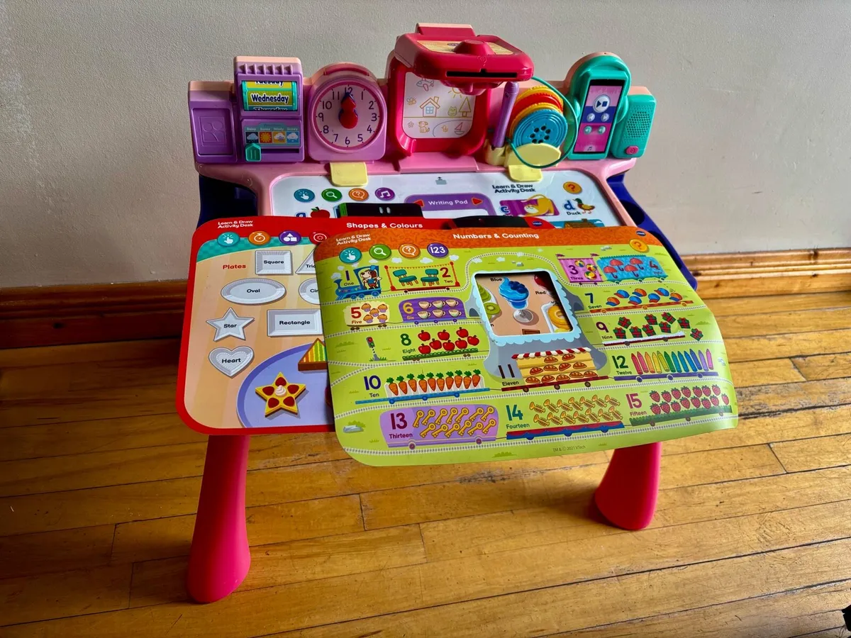 V tech learn and draw activity desk - Image 2