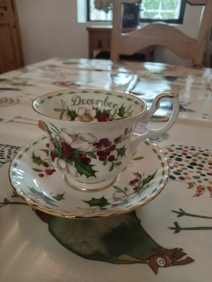 Christmas cup/saucer/plate. - Image 2