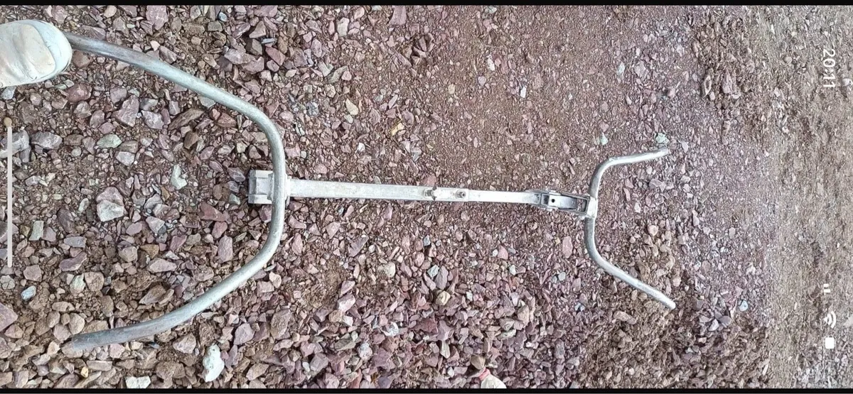 WANTED..Kerb grab - Image 1