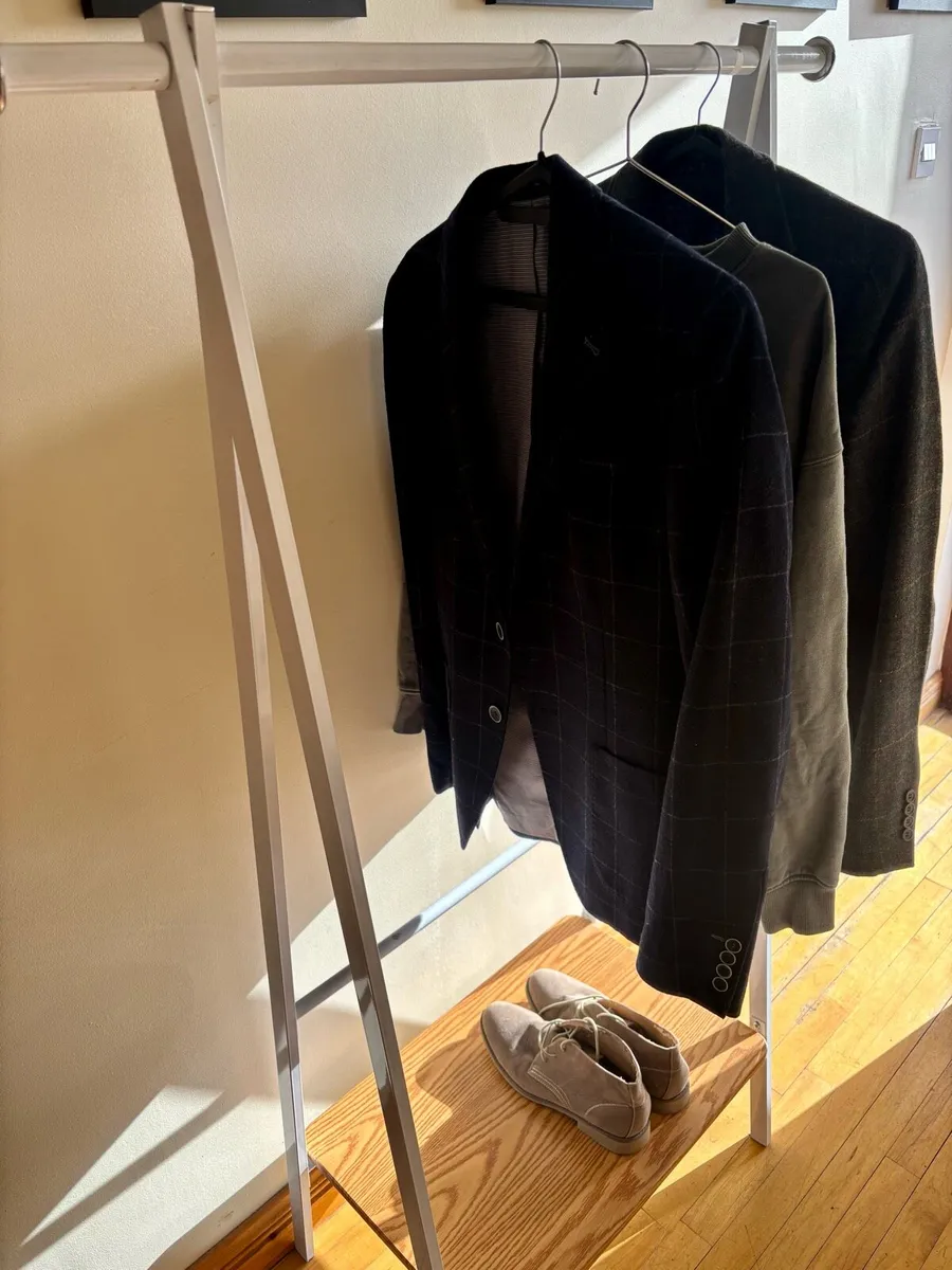 Clothing rail - Image 1