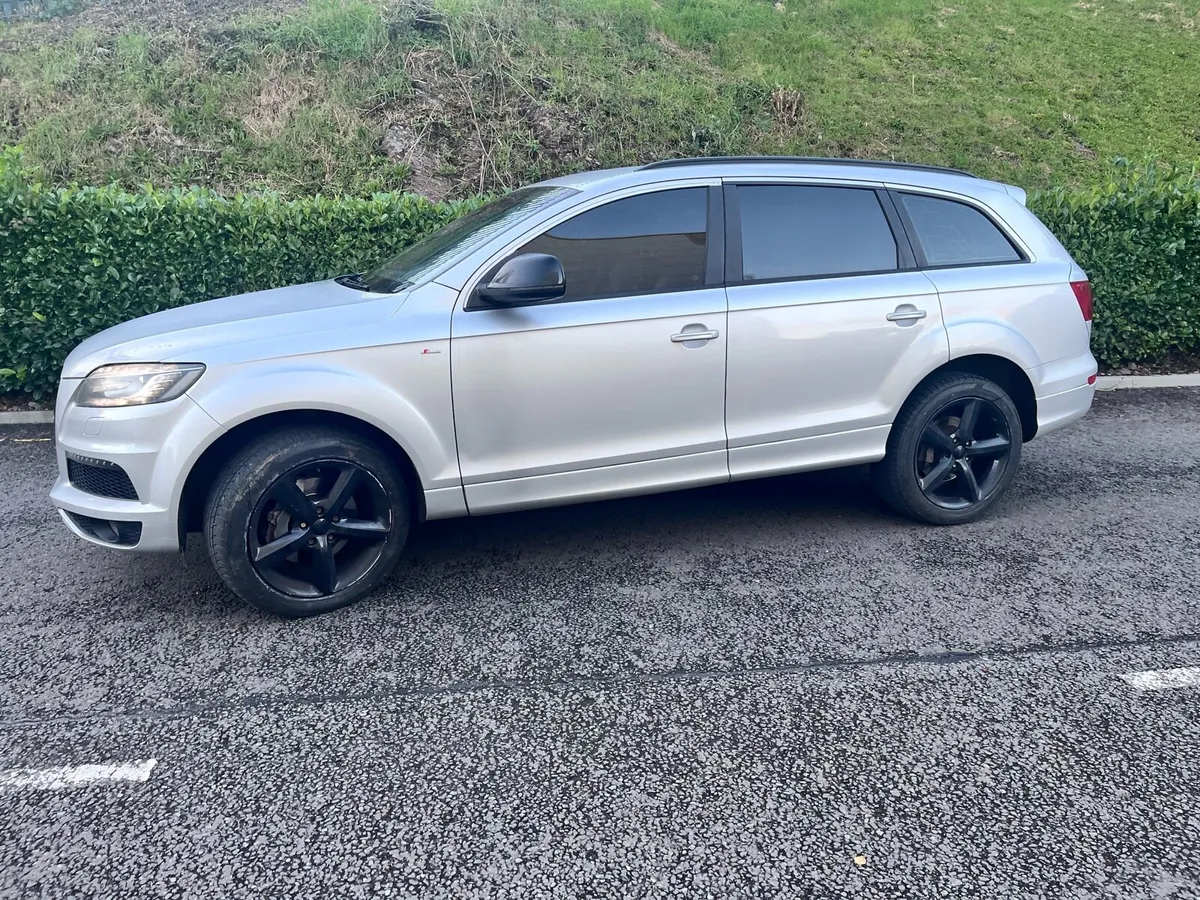 Audi Q7. S Line. - Image 2