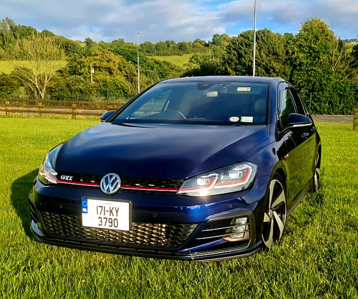 171 VW Golf GTI Perf Pack | Leather | Digital Dash - Image 2