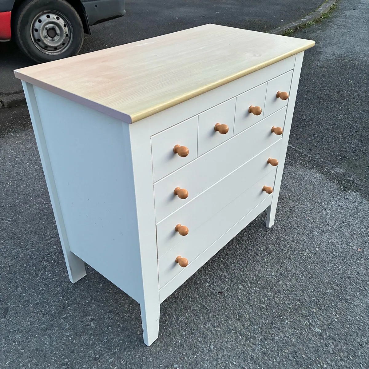 Solid chest of Drawers - Image 2