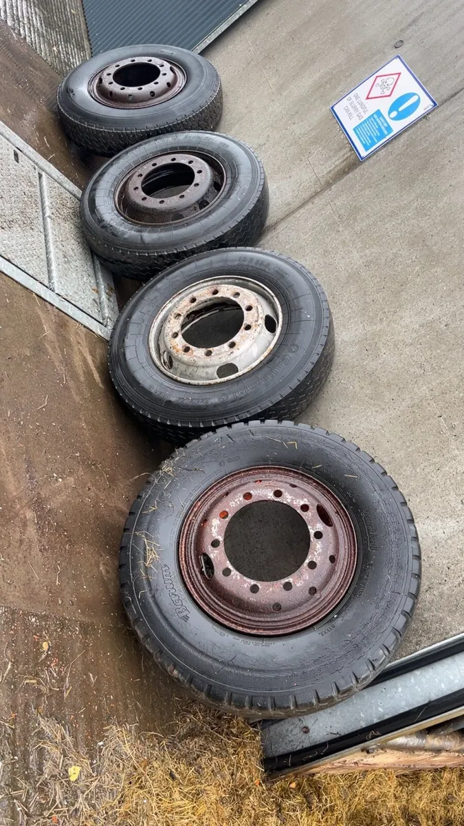 Trailer tyres - Image 2