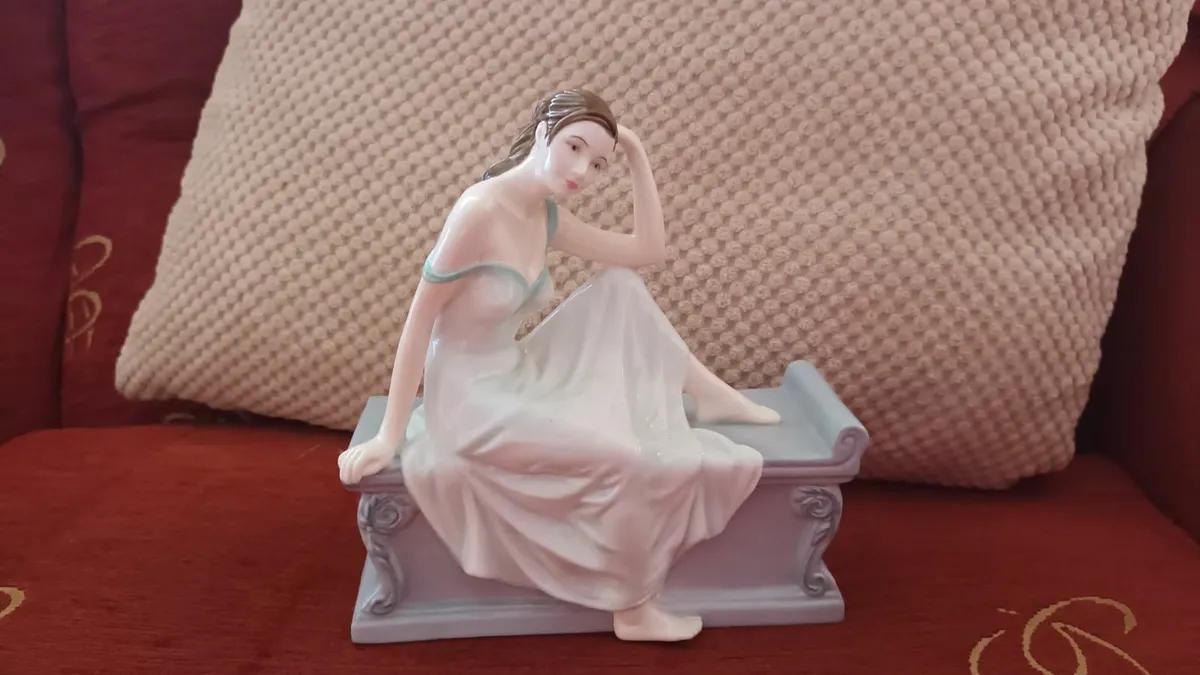 Royal Doulton  Elegant Lady Seated on Bench - Image 2