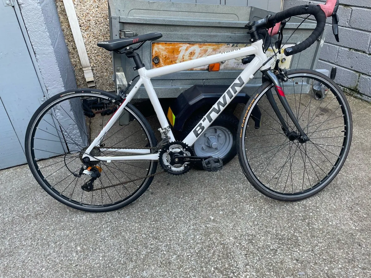 B’Twin Triban Racing Bike - Image 1