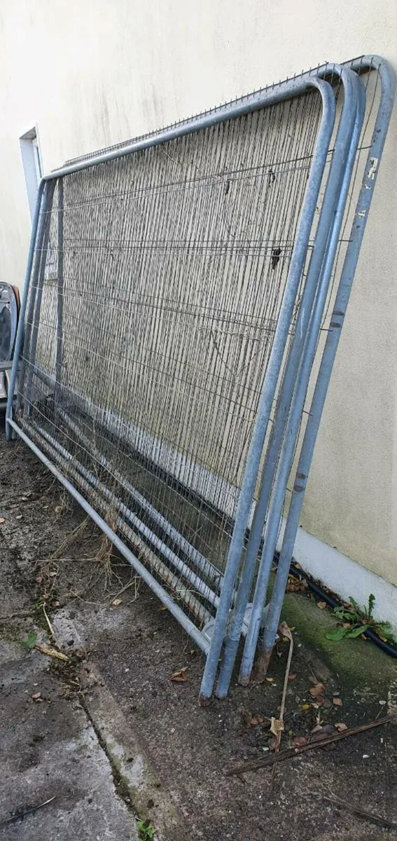 Site fencing panels