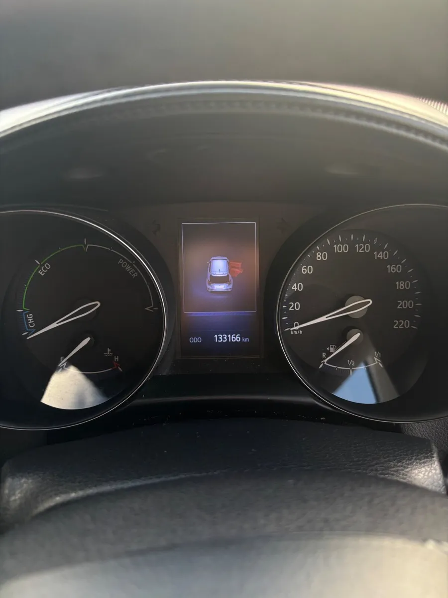 Toyota C-HR 2019 - Image 2