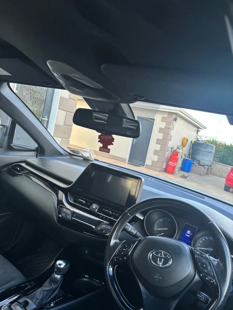 Toyota C-HR 2019 - Image 4
