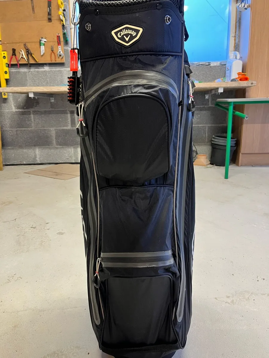 Callaway Chev Dry 14 Cart Bag - Image 2