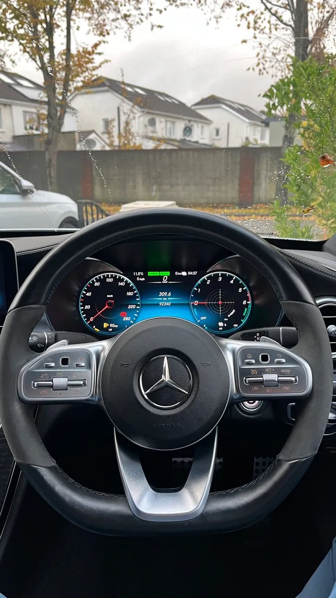 Mercedes Benz c300DE AMG line premium Automatic - Image 2