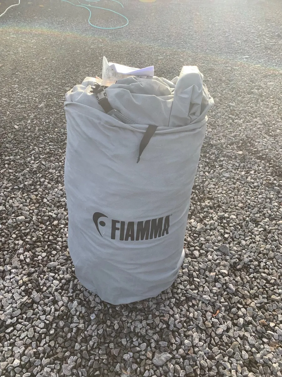 Motorhome/Caravan cover - Image 3