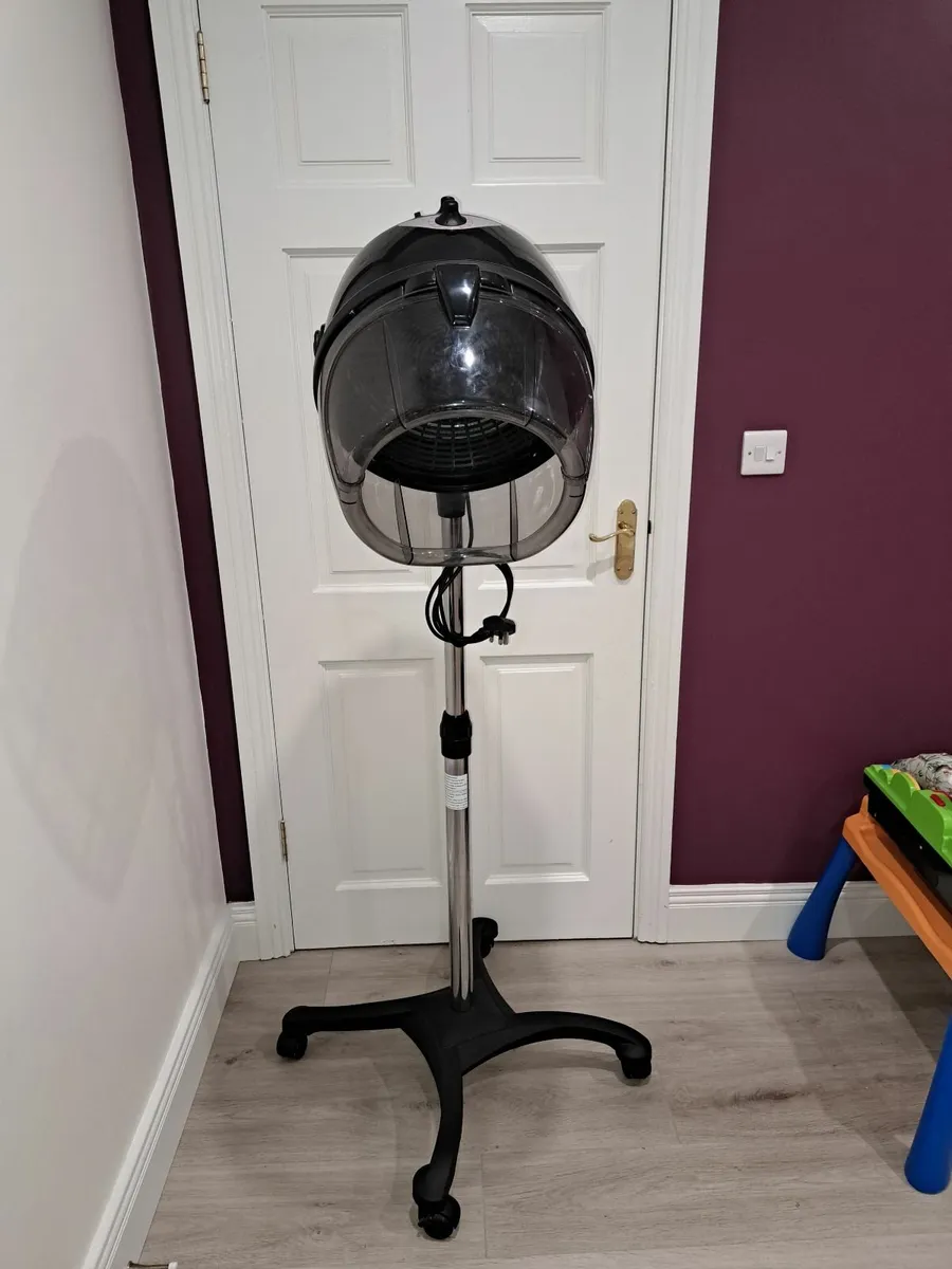 Hooded Hair dryer - Image 2