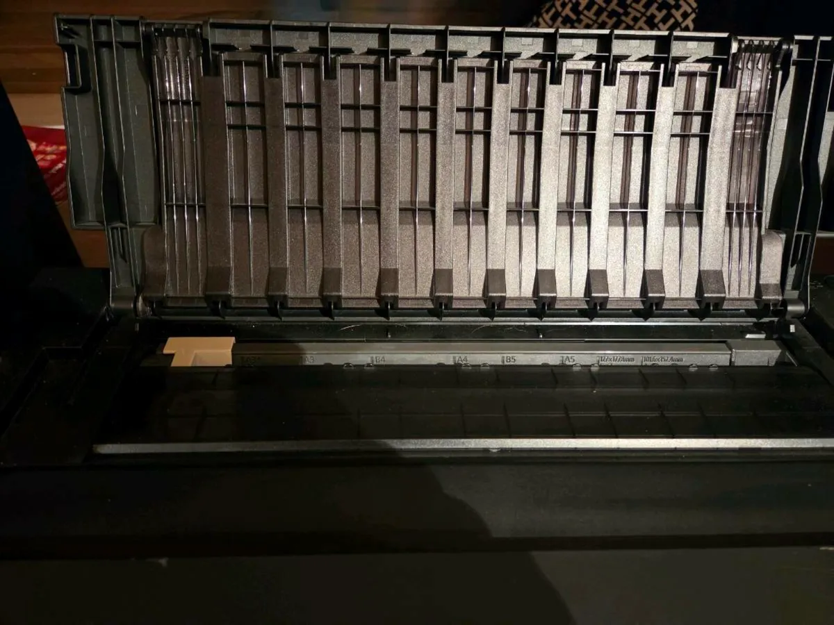 Canon Pixma 9000 Mark 2 - Image 2