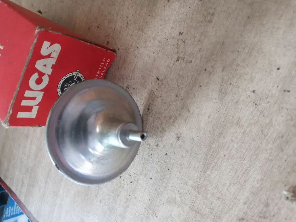 Lucas vacuum unit - Image 2