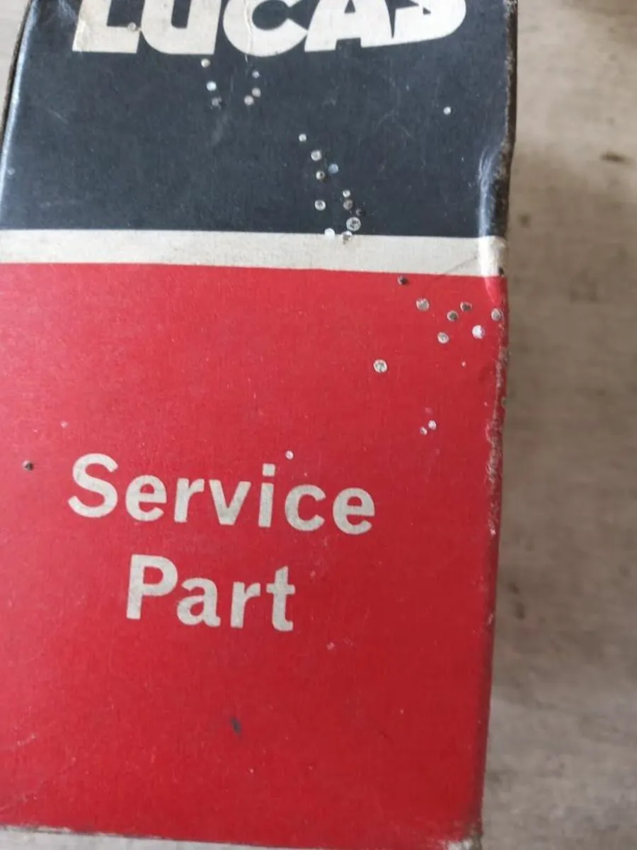 Lucas vacuum unit - Image 3