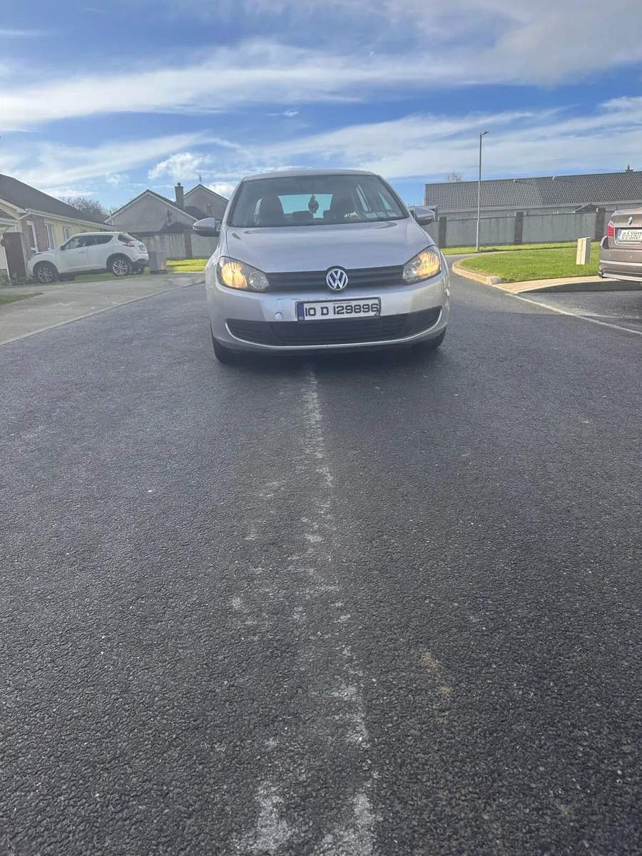 VW Golf 6  1.6 TDI - Image 1